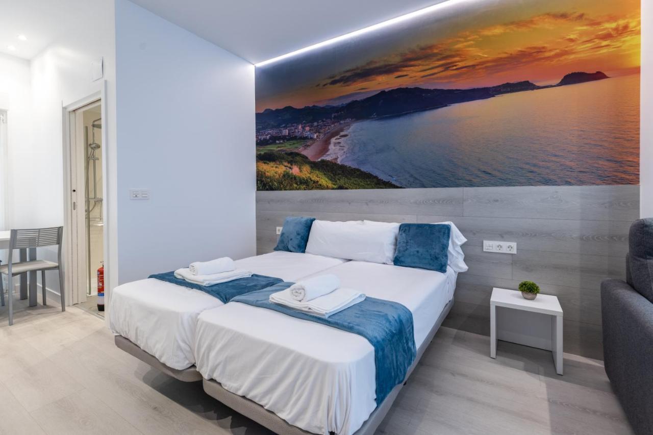 Santa Marina Apartamentuak Zarautz Esterno foto