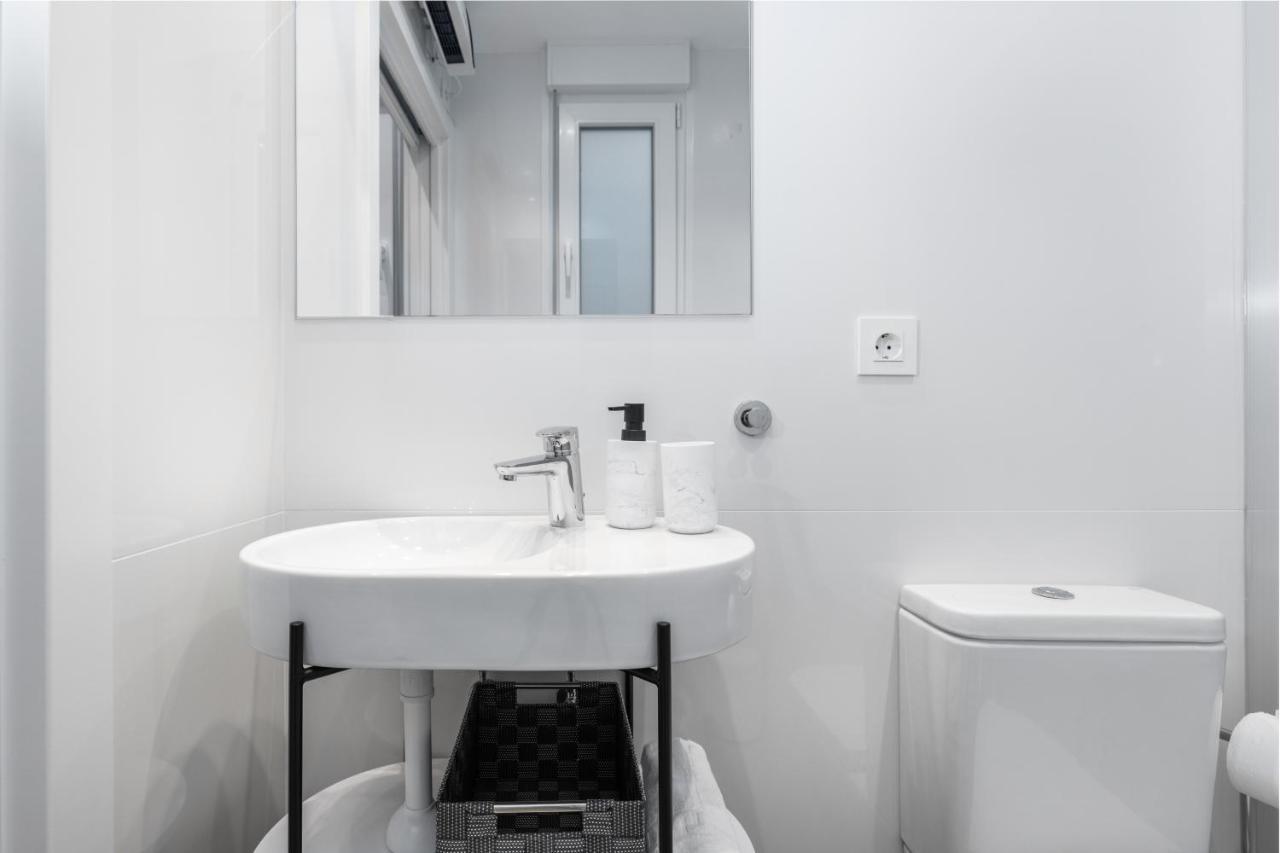 Santa Marina Apartamentuak Zarautz Esterno foto
